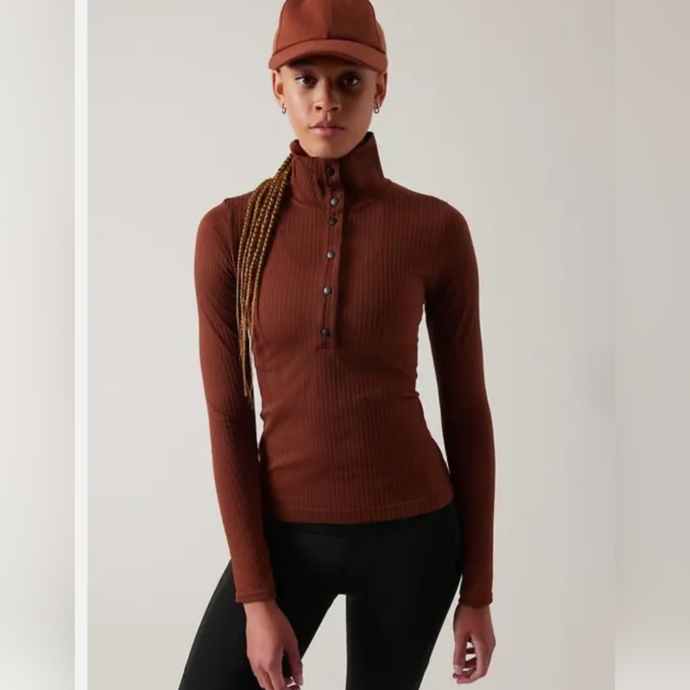 Athleta flurry seamless Henley